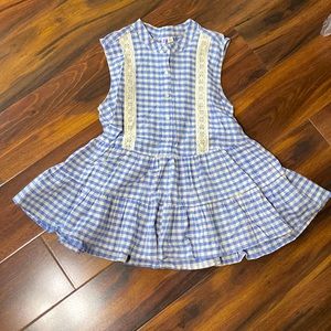 NWOT never worn ruffled sleeveless top